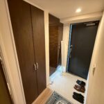 玄関収納 (玄関)