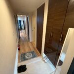 玄関（中） (玄関)